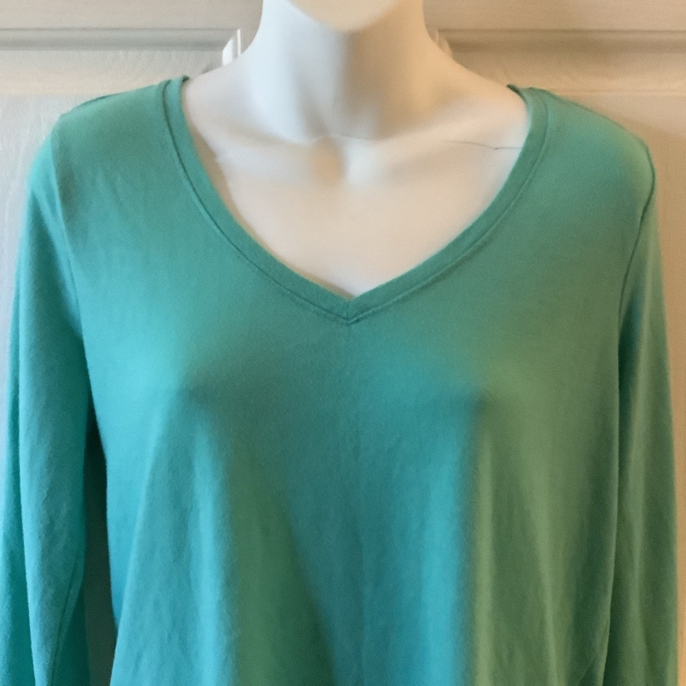Women's Green V-Neck Top - Picture 2 of 10